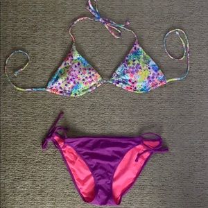 Victoria’s Secret Multiple Colored Bottom